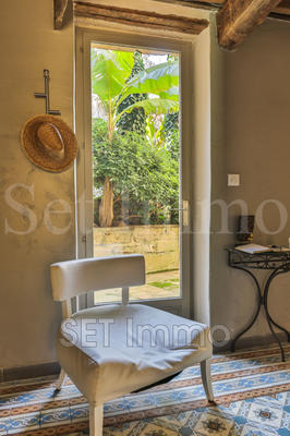 Maison - 222 m² - 7 pièces