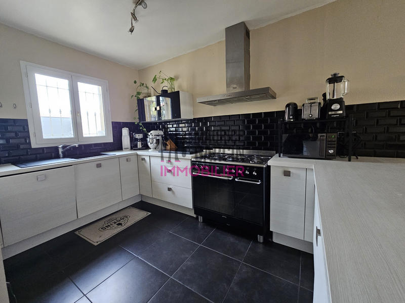 Villa - 96 m² - 5 pièces