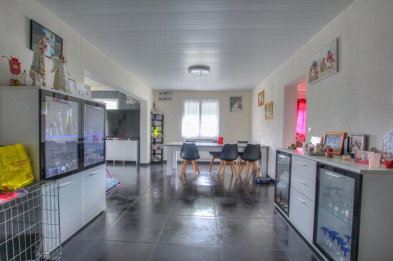 Maison - 180 m² - 7 pièces