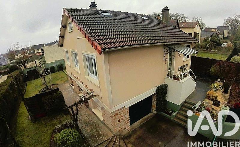 Maison - 97 m² - 5 pièces