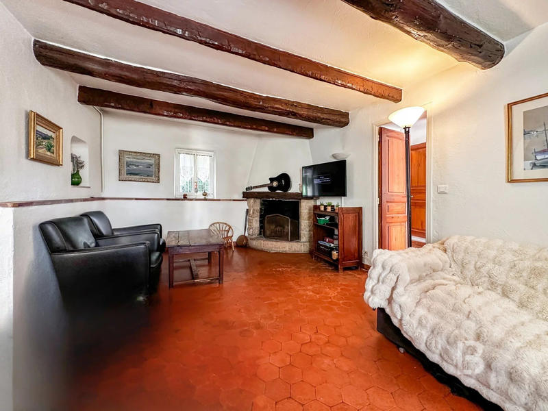 Mas - 161 m² - 7 pièces