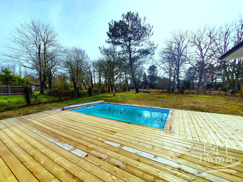 Maison - 105 m² - 4 pièces