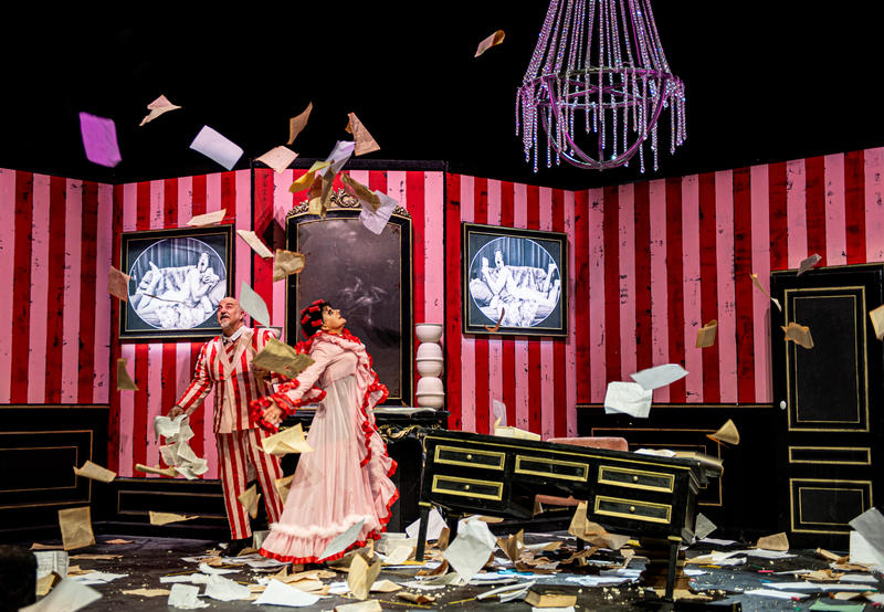 On purge bébé - Cie l’envers du décor, Cie Pré-O-Coupé