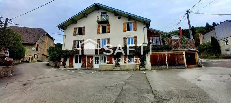 Maison - 250 m² - 9 pièces