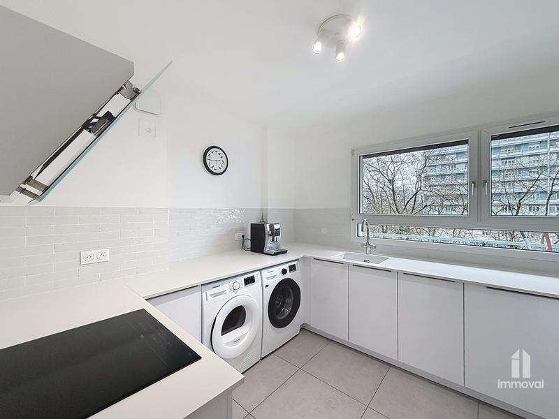 Appartement - 94 m² - 4 pièces