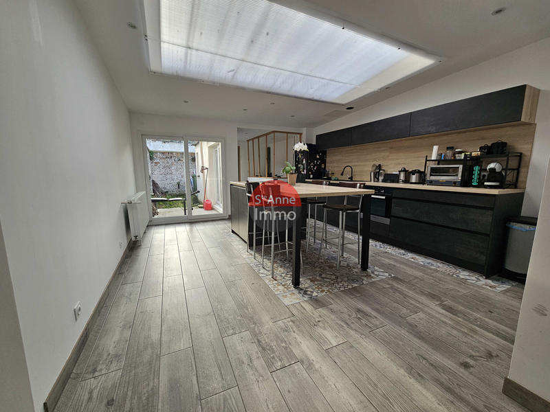 Maison - 110 m² - 5 pièces