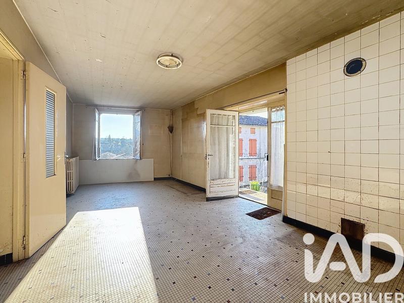 Maison - 140 m² - 6 pièces