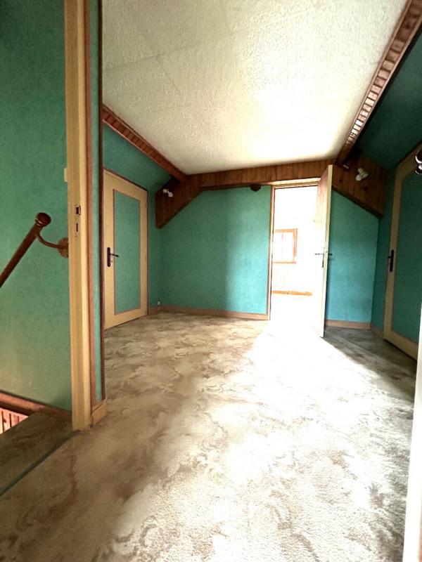 Maison - 107 m² - 6 pièces