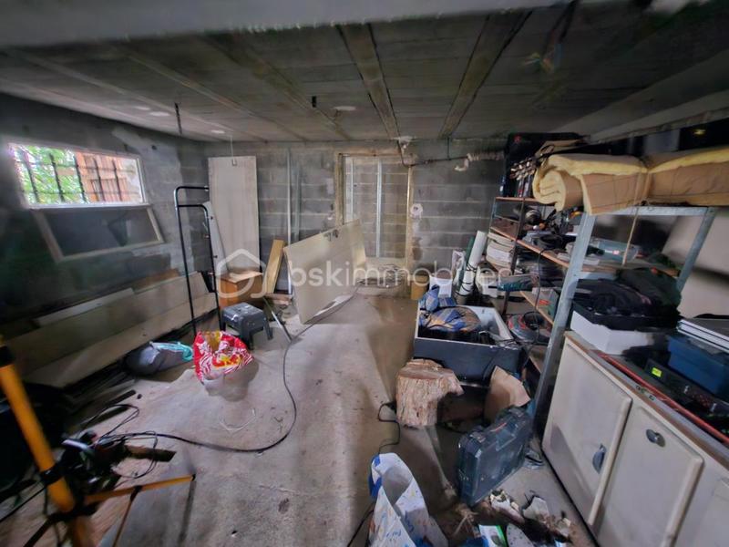 Maison traditionnelle - 126 m² - 4 pièces