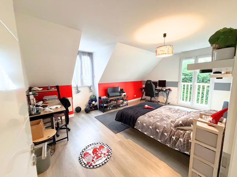 Maison - 191 m² - 7 pièces