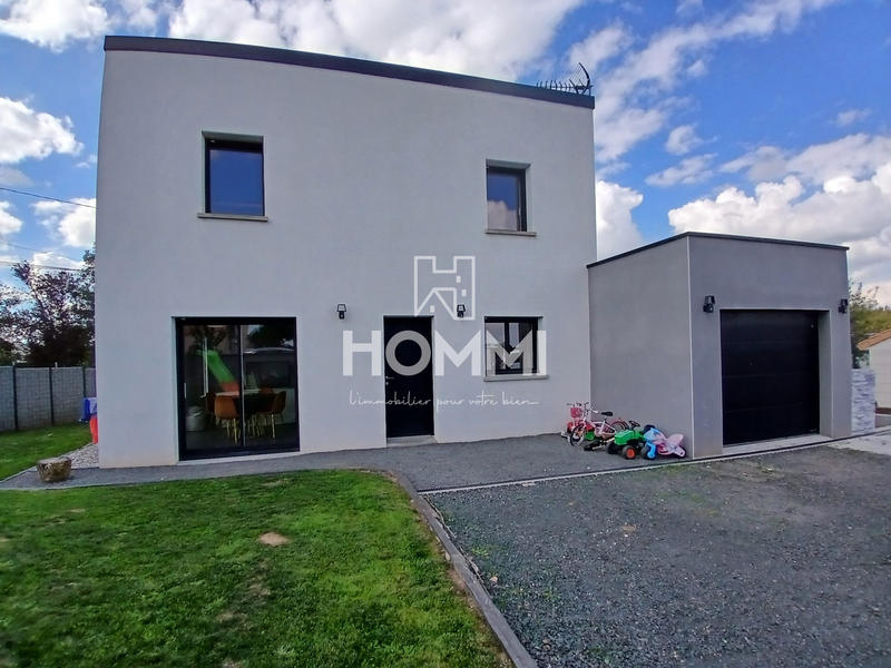 Maison - 109 m² - 6 pièces