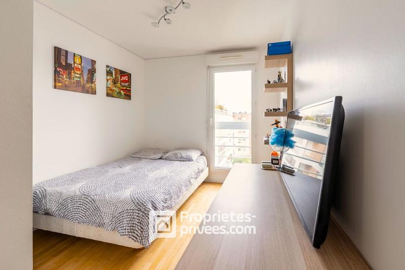 Appartement - 101 m² - 5 pièces