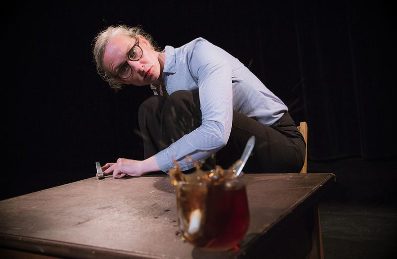 Vu(e), manipulation d'objets à Villers-Bocage