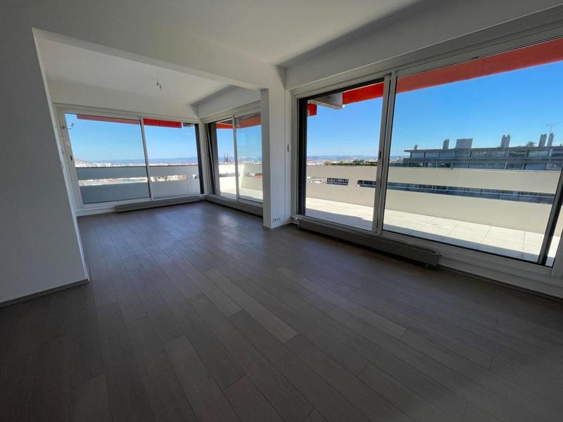 Appartement - 101 m² - 4 pièces