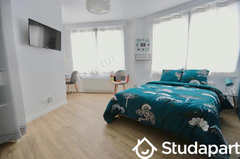 Chambre - 12 m² - 1 pièce