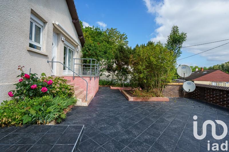 Maison - 104 m² - 4 pièces