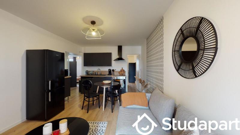 Chambre - 13 m² - 1 pièce