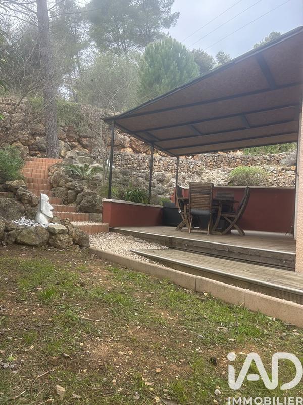 Maison - 115 m² - 5 pièces