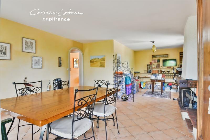 Villa - 160 m² - 6 pièces