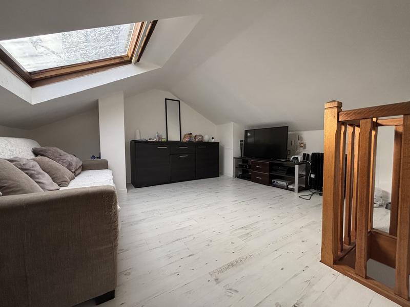 Maison - 84 m² - 5 pièces