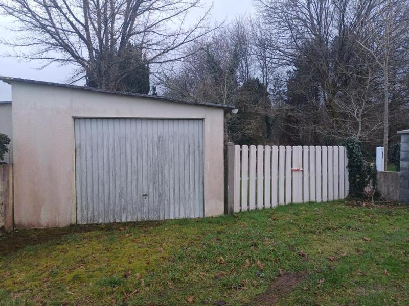 Terrain constructible - 681 m²