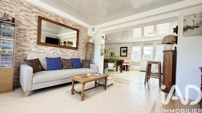 Maison - 199 m² - 8 pièces