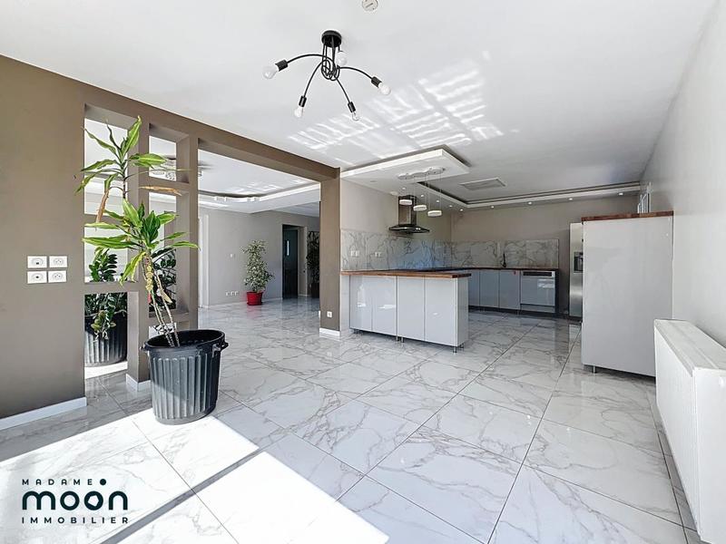 Villa - 173 m² - 6 pièces