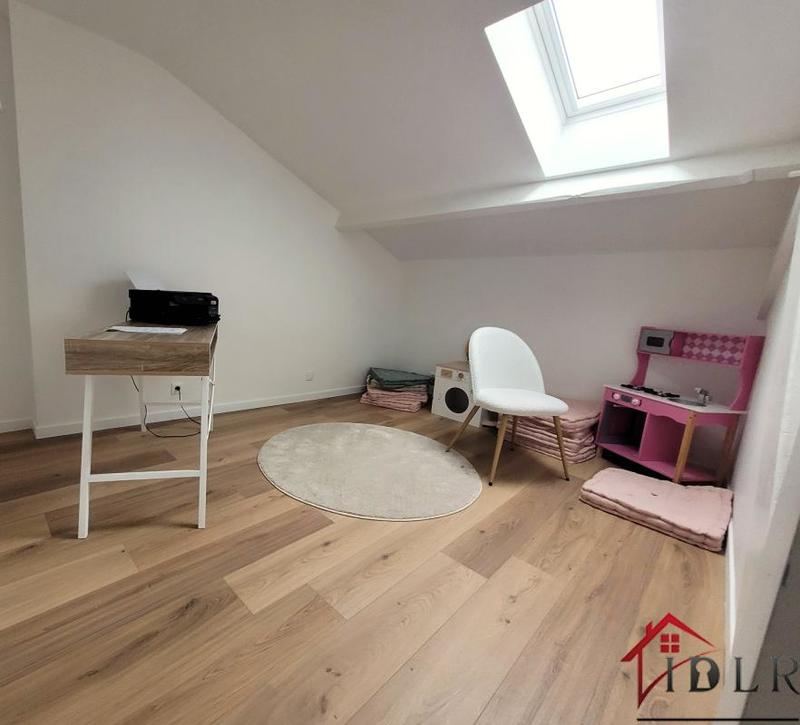 Local d'activité / Entrepôt - 140 m²