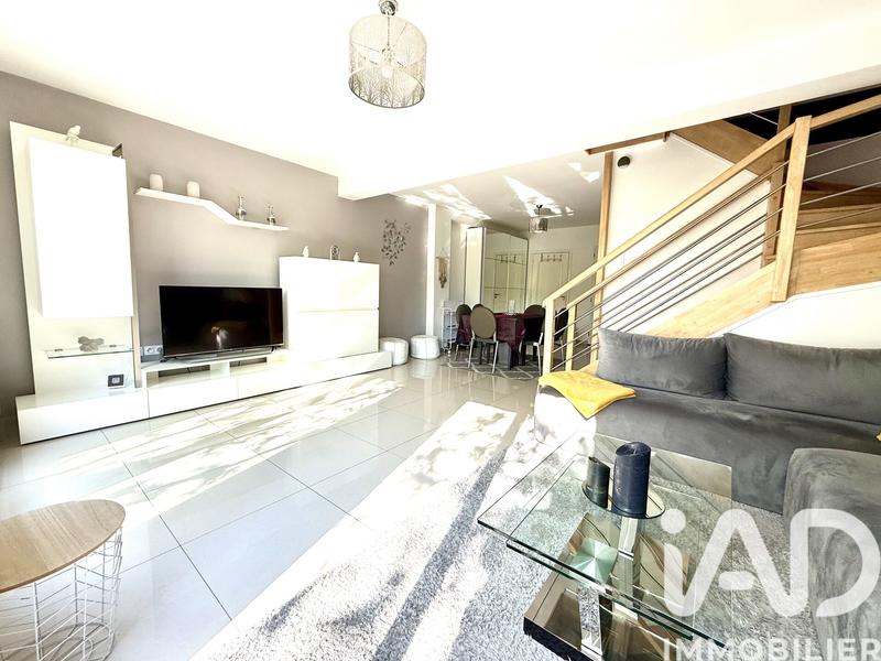 Maison - 112 m² - 5 pièces