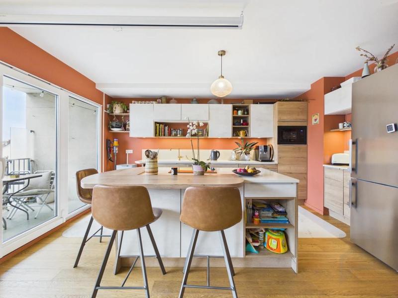 Appartement - 81 m² - 4 pièces