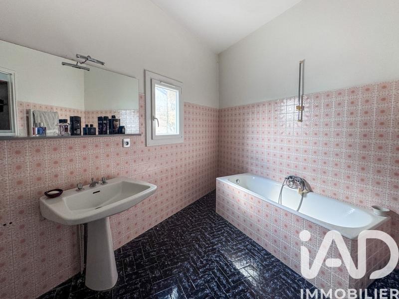 Maison de ville - 228 m² - 6 pièces