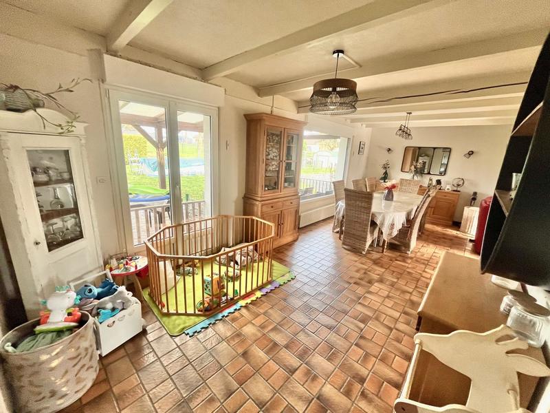 Maison - 149 m² - 6 pièces