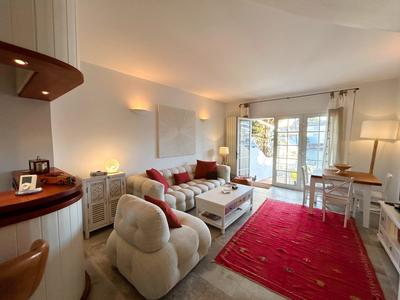 Maison - 89 m² - 5 pièces