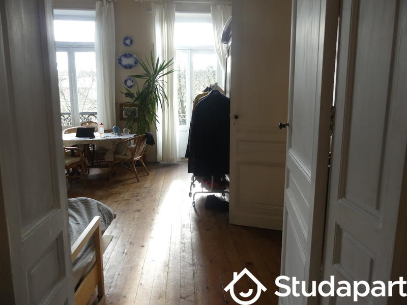 Chambre - 20 m² - 1 pièce