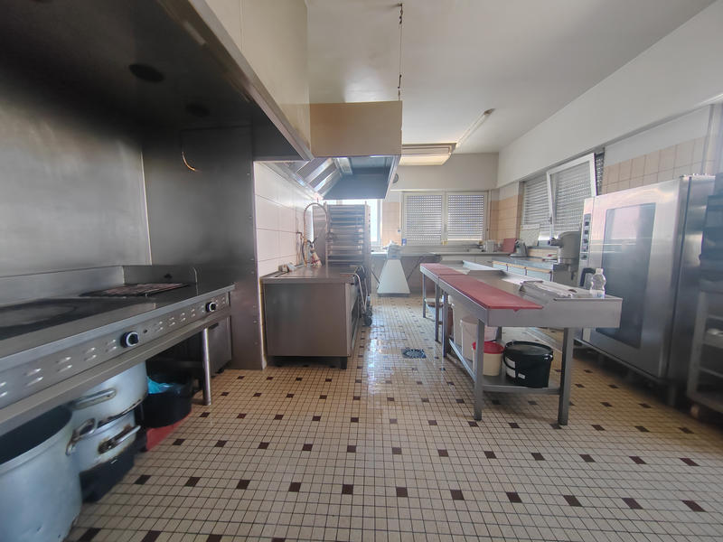Local commercial - 525 m²