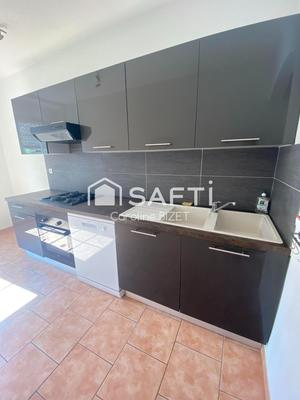 Appartement - 80 m² - 3 pièces