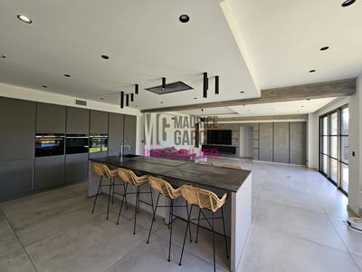 Villa - 178 m² - 5 pièces