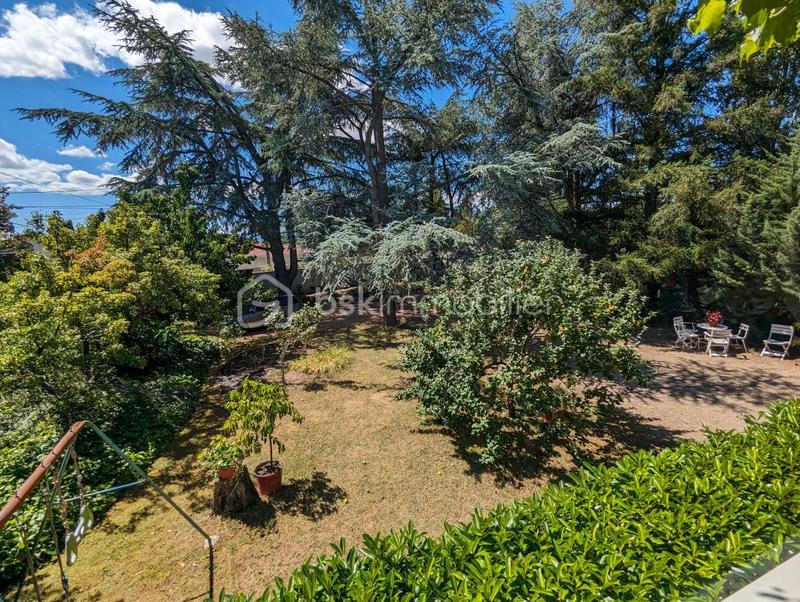 Maison traditionnelle - 94 m² - 5 pièces