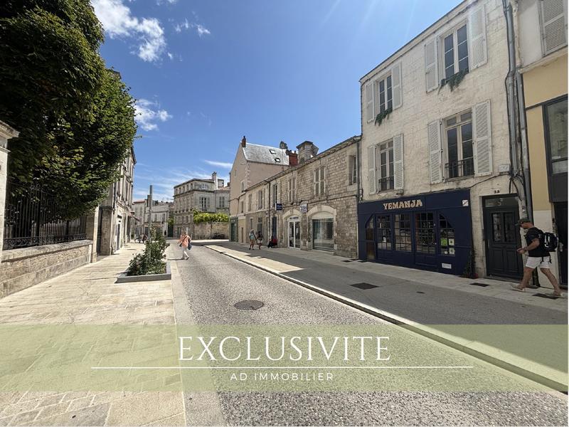 Parking / Garage - 10 m²