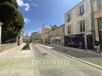 Parking / Garage - 10 m²