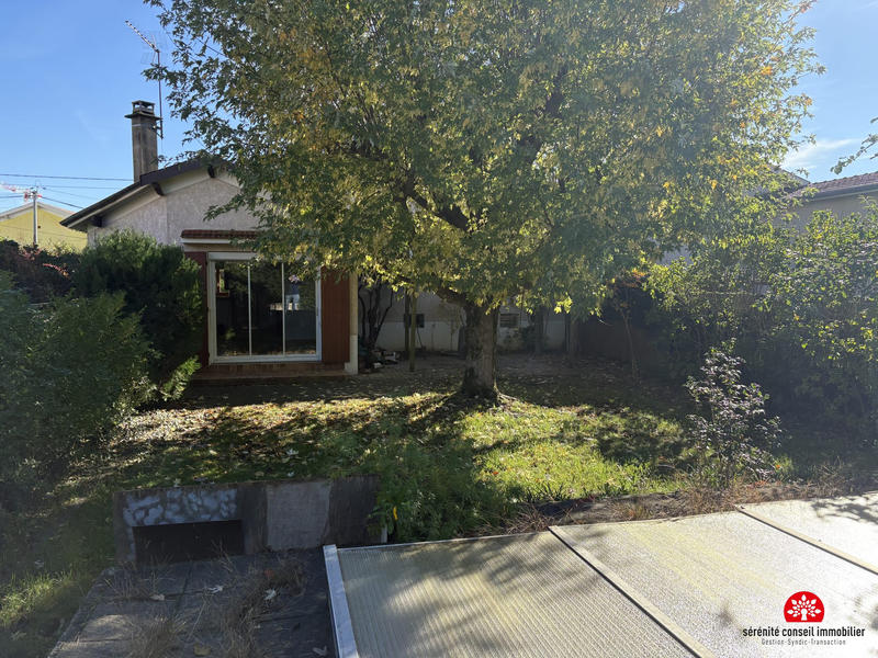 Maison - 98 m² - 6 pièces