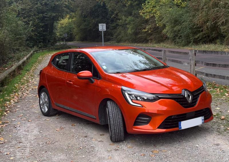 Renault Clio V E-Tech Hybrid Business 140