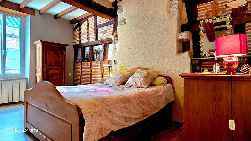 Maison - 205 m² - 5 pièces