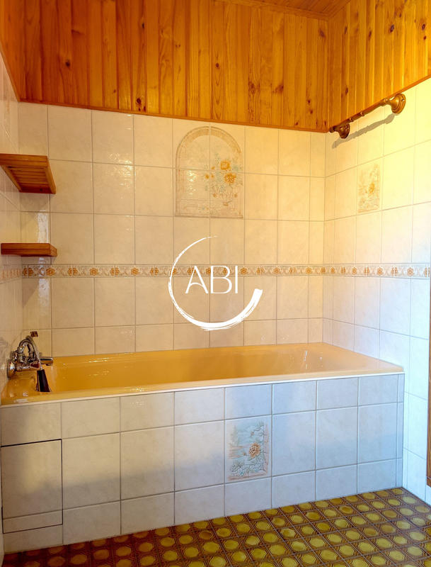 Maison ancienne - 110 m² - 6 pièces