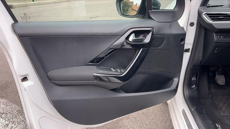 Peugeot 208 1.2 Puretech 82 Style