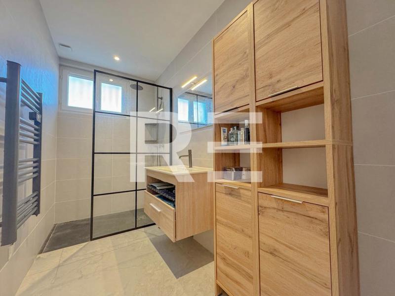 Villa - 160 m² - 6 pièces