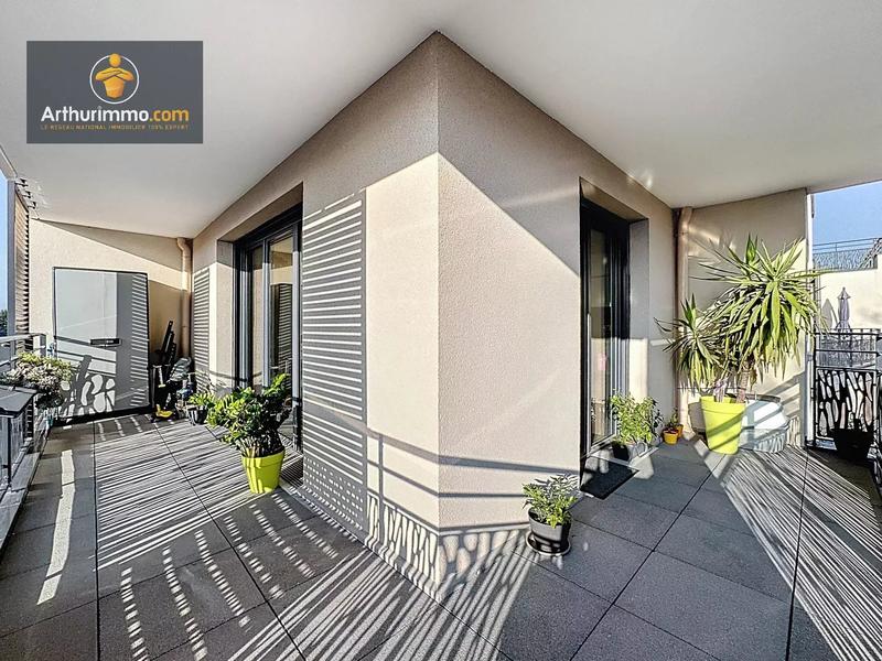 Appartement - 83 m² - 4 pièces