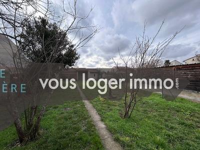 Maison - 65 m² - 3 pièces