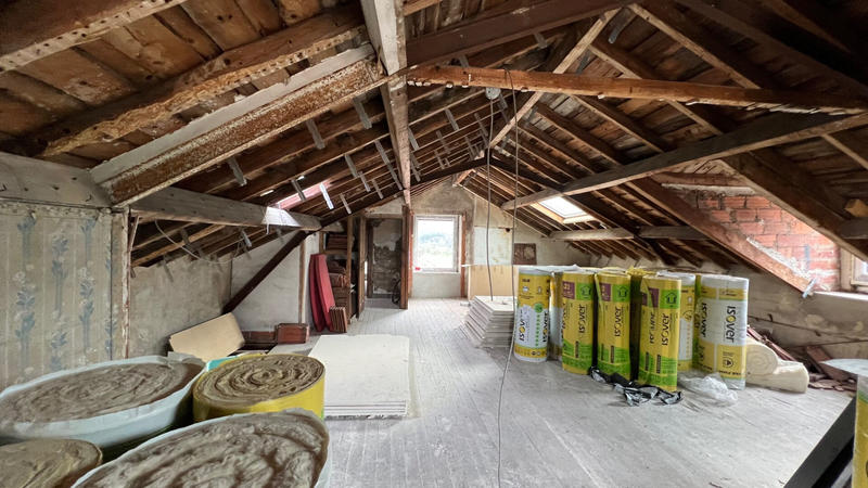 Appartement - 90 m² - 3 pièces