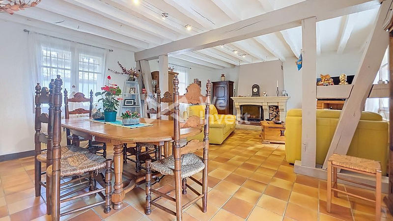 Maison - 145 m² - 6 pièces